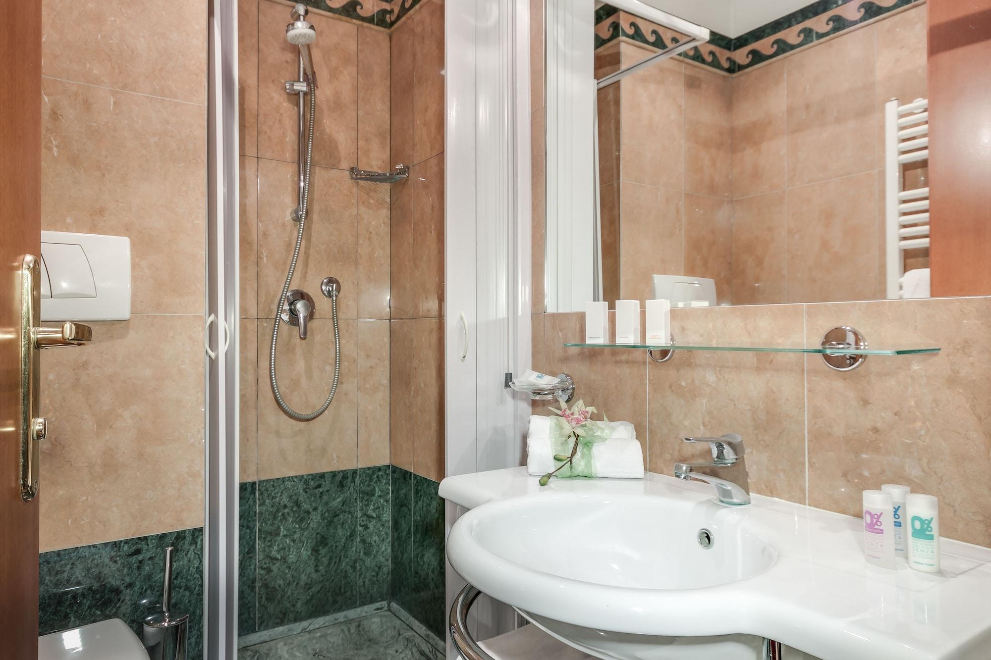 Palazzo Cardinal Cesi Hotel Roma