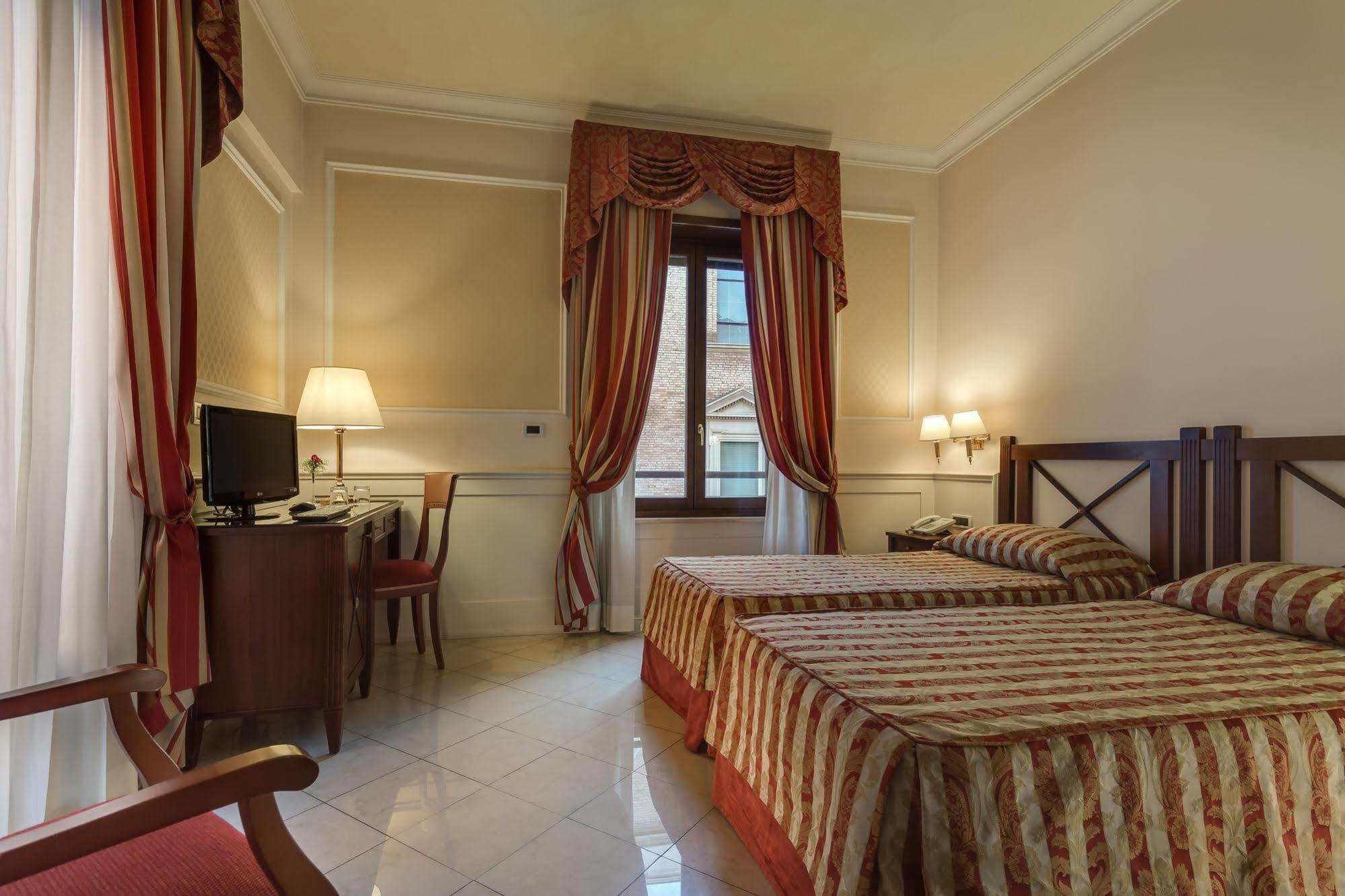 Hotel Palazzo Cardinal Cesi Roma